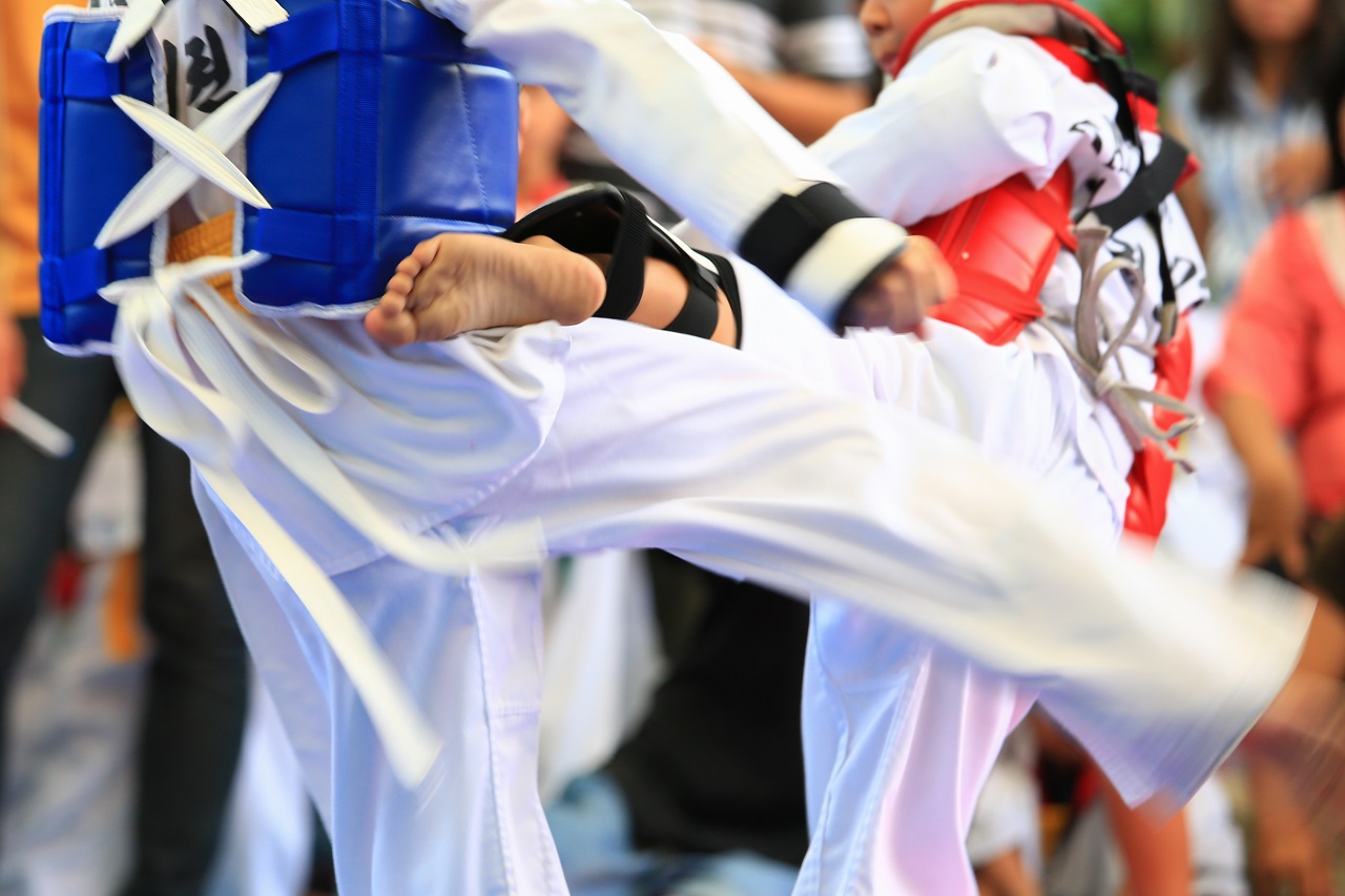 Czy taekwondo to odpowiedni sport dla dzieci?