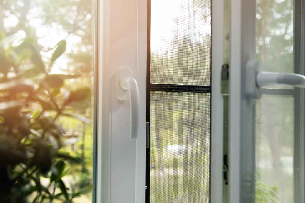 Moskitiera na okna – jak ją wybrać?